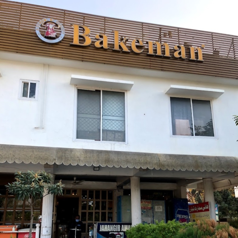 Bakeman Bakers & Sweets G-11